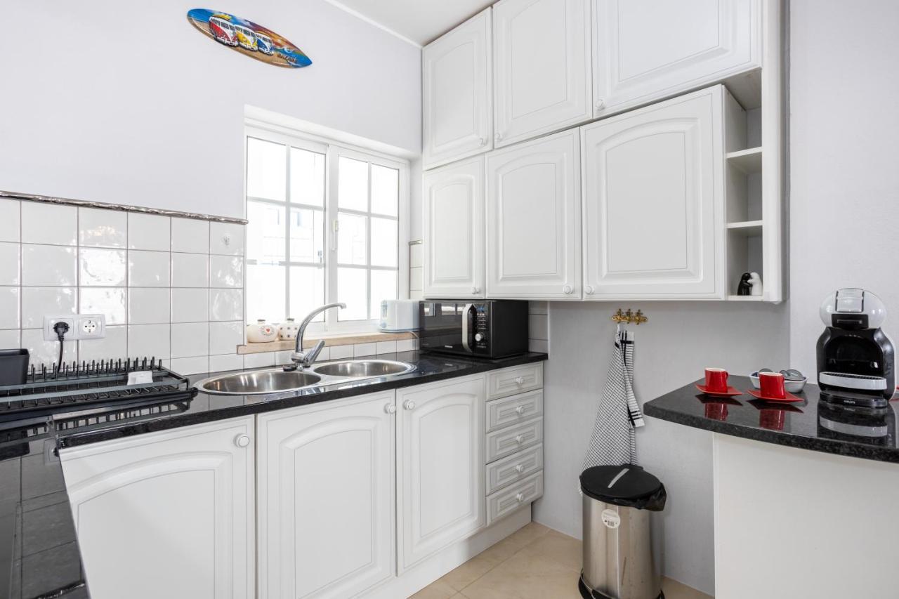 Newly Renovated 2 Bedroom Townhouse - Close To Salema Beach Luaran gambar